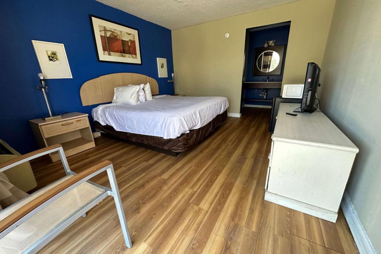 Travelodge By Wyndham Lumberton Extérieur photo