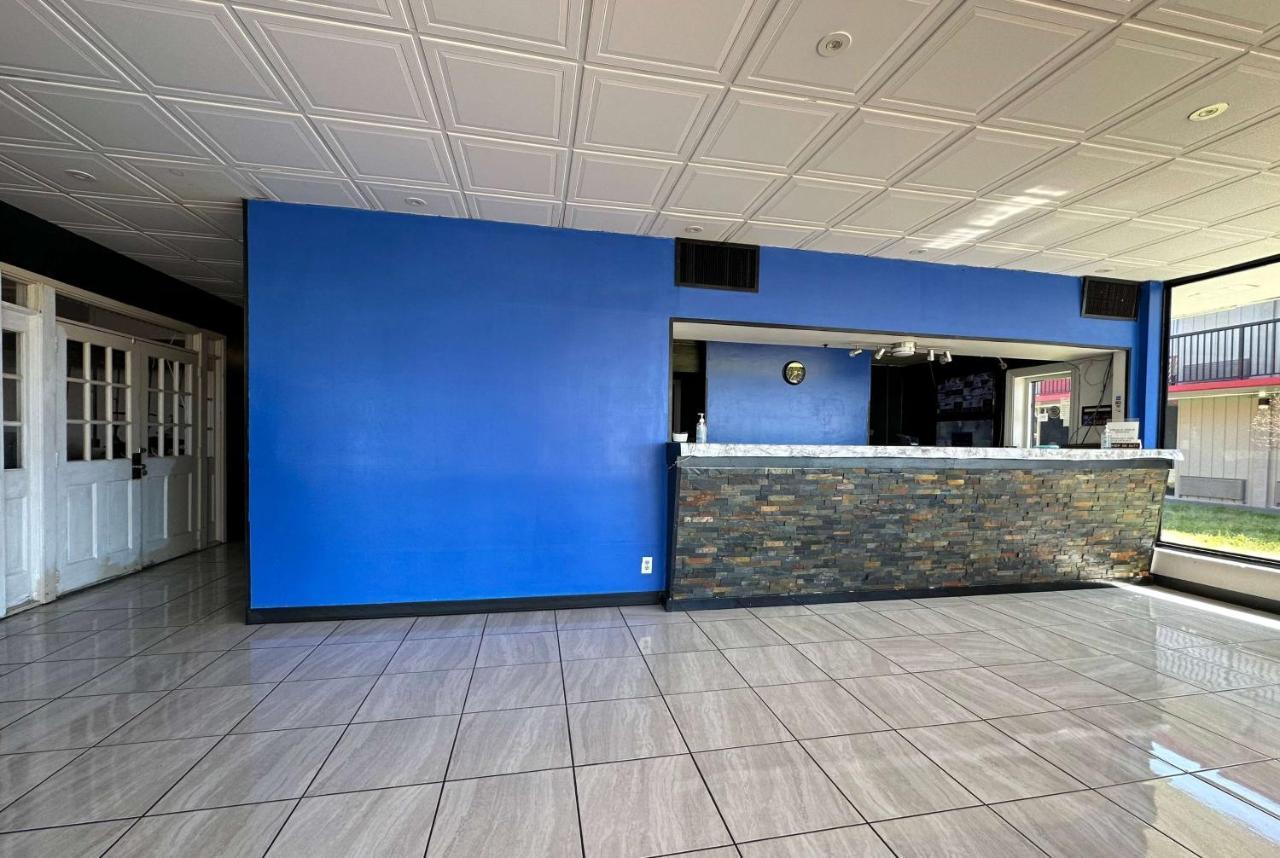 Travelodge By Wyndham Lumberton Extérieur photo