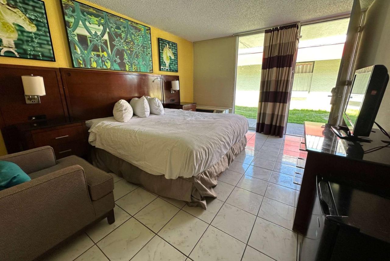 Travelodge By Wyndham Lumberton Extérieur photo