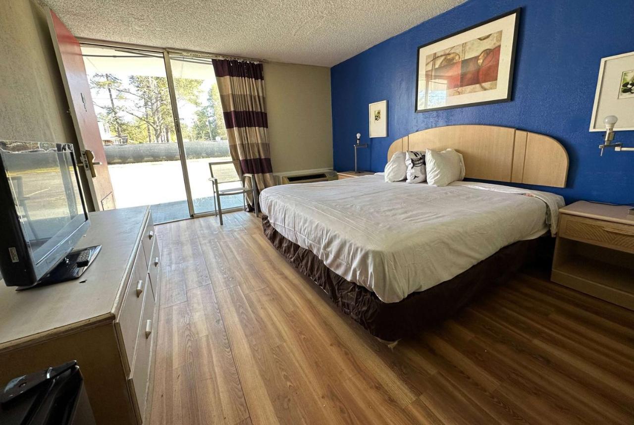 Travelodge By Wyndham Lumberton Extérieur photo