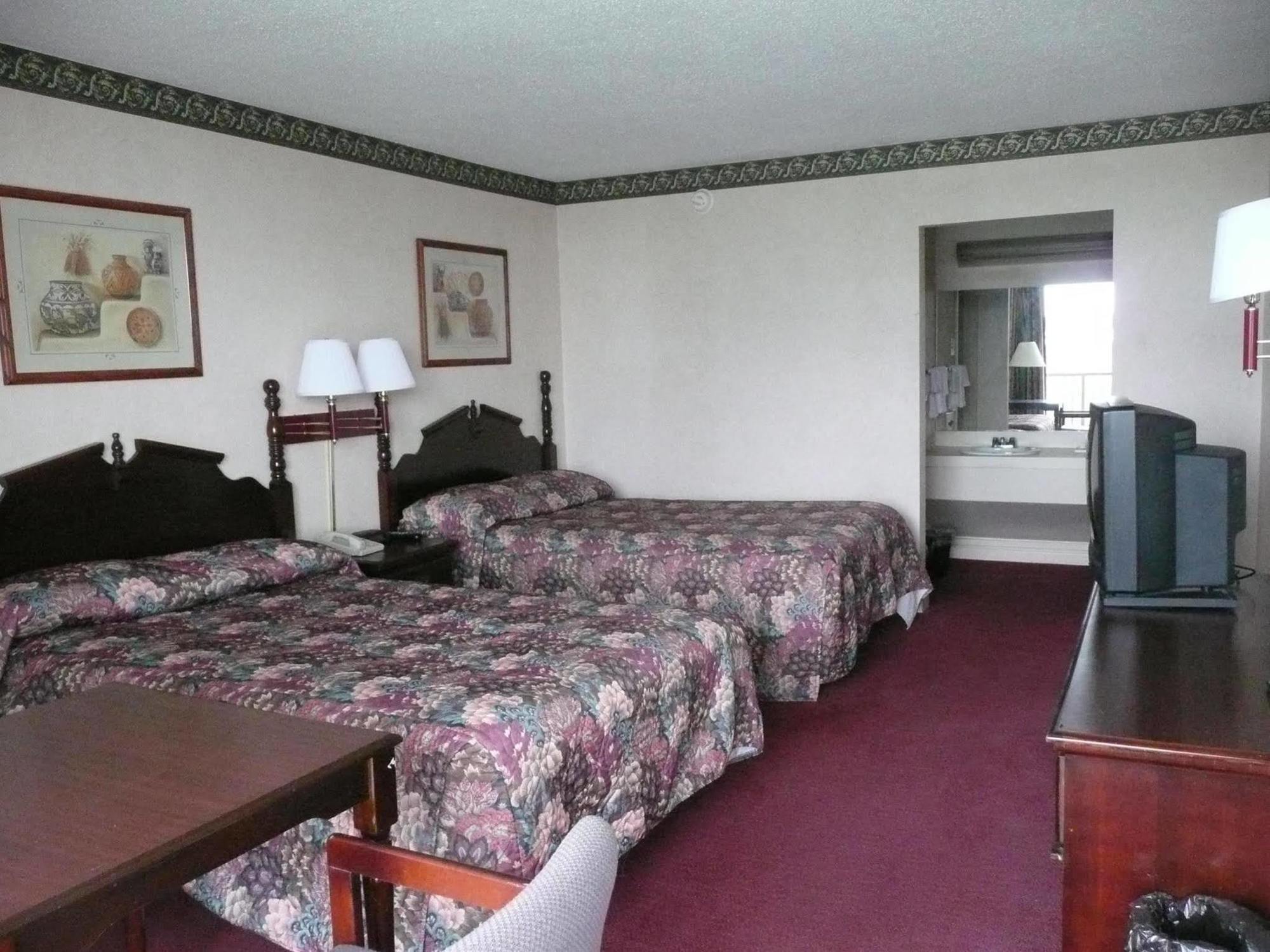 Travelodge By Wyndham Lumberton Extérieur photo
