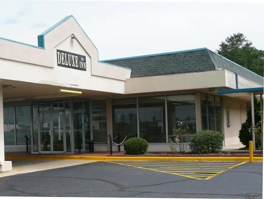 Travelodge By Wyndham Lumberton Extérieur photo